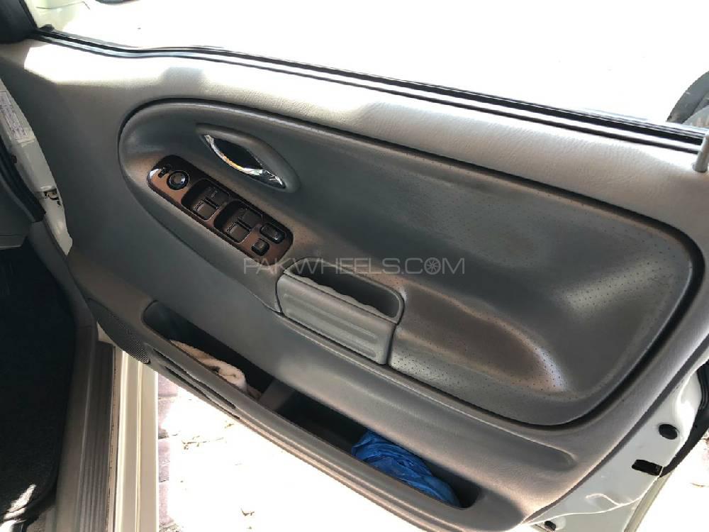Suzuki Vitara 2005 for Sale in Lahore Suzuki Vitara 2005 for Sale in Lahore Image-7