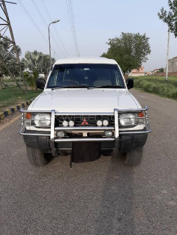 Mitsubishi Pajero 1993 for Sale in Lahore Image-1