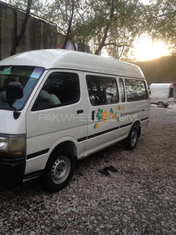 Toyota Hiace 2001 for Sale in Abbottabad Toyota Hiace 2001 for Sale in Abbottabad Image-4