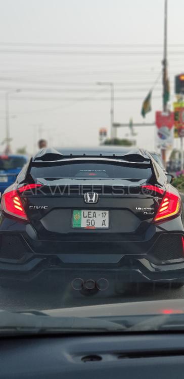Honda Civic - 2017  Honda Civic - 2017  Image-7