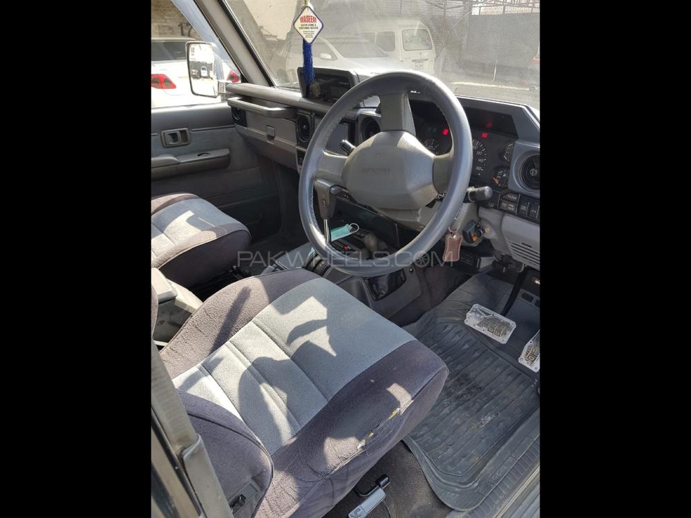 ٹویوٹا پراڈو 1992 for Sale in ہری پور ٹویوٹا پراڈو 1992 for Sale in ہری پور Image-15