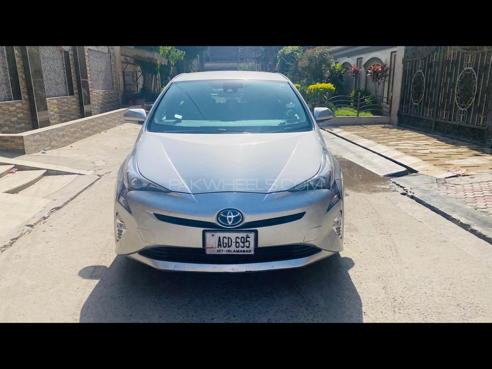 Toyota Prius 2016 for Sale in Gujranwala Image-1