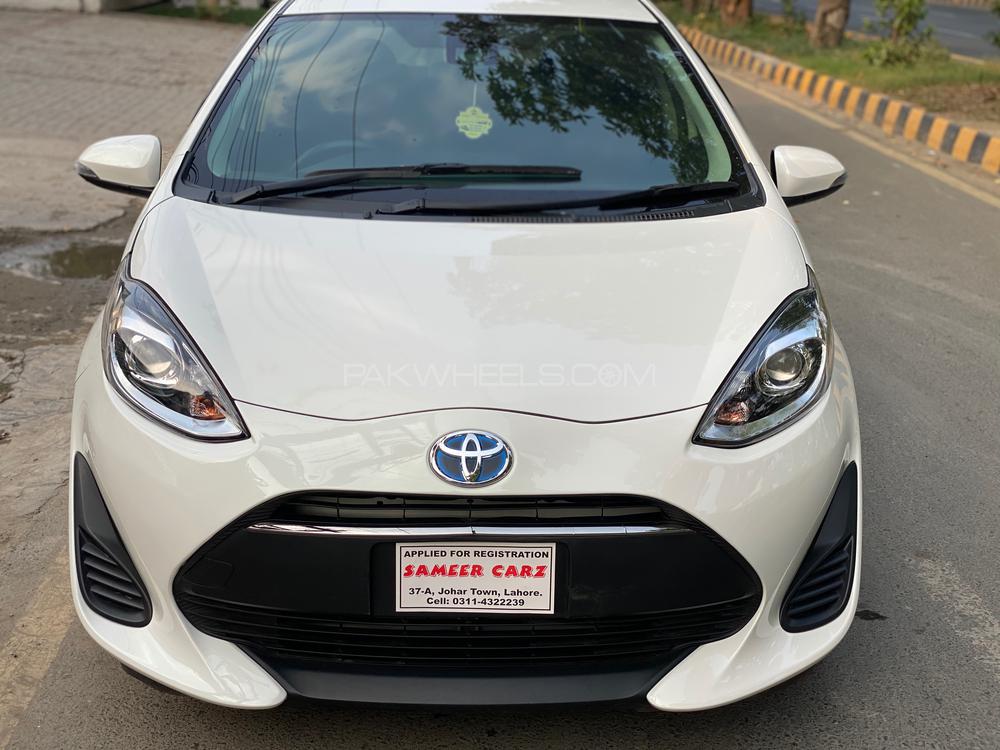 Toyota Aqua For Sale In Lahore Page 2 Pakwheels