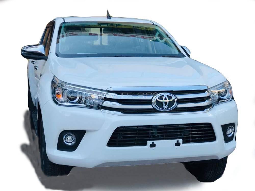 Toyota Hilux 2020 for Sale in Islamabad Image-1
