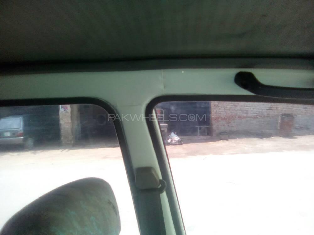 Suzuki Mehran 2006 for Sale in Sargodha Suzuki Mehran 2006 for Sale in Sargodha Image-4
