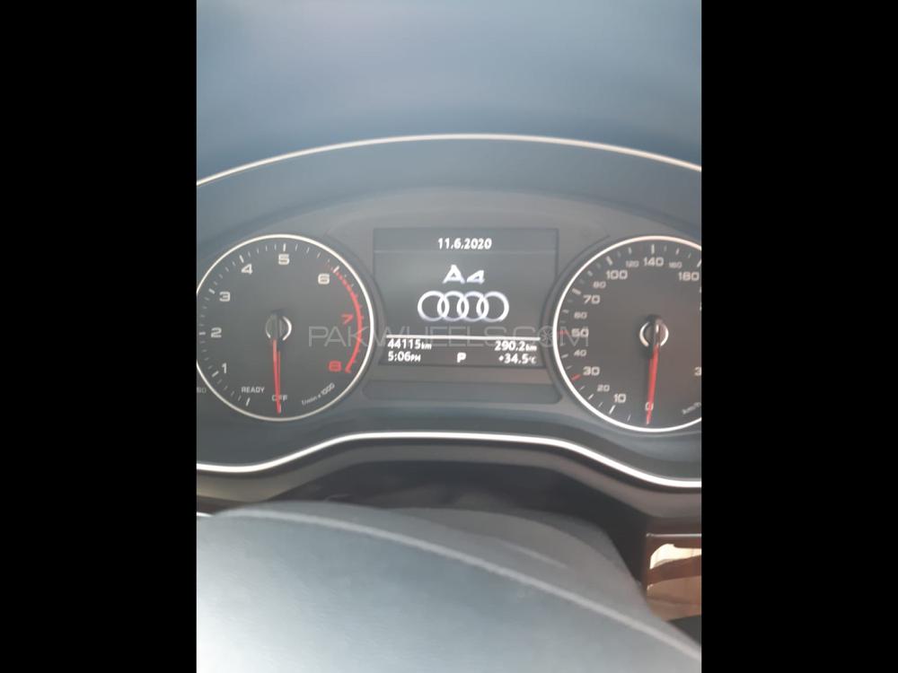 Audi A4 2016 for Sale in Karachi Audi A4 2016 for Sale in Karachi Image-7