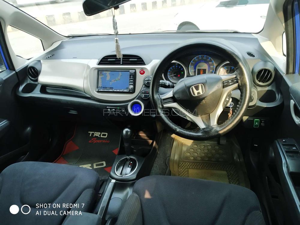 Honda Fit 2011 for Sale in Lahore Honda Fit 2011 for Sale in Lahore Image-11