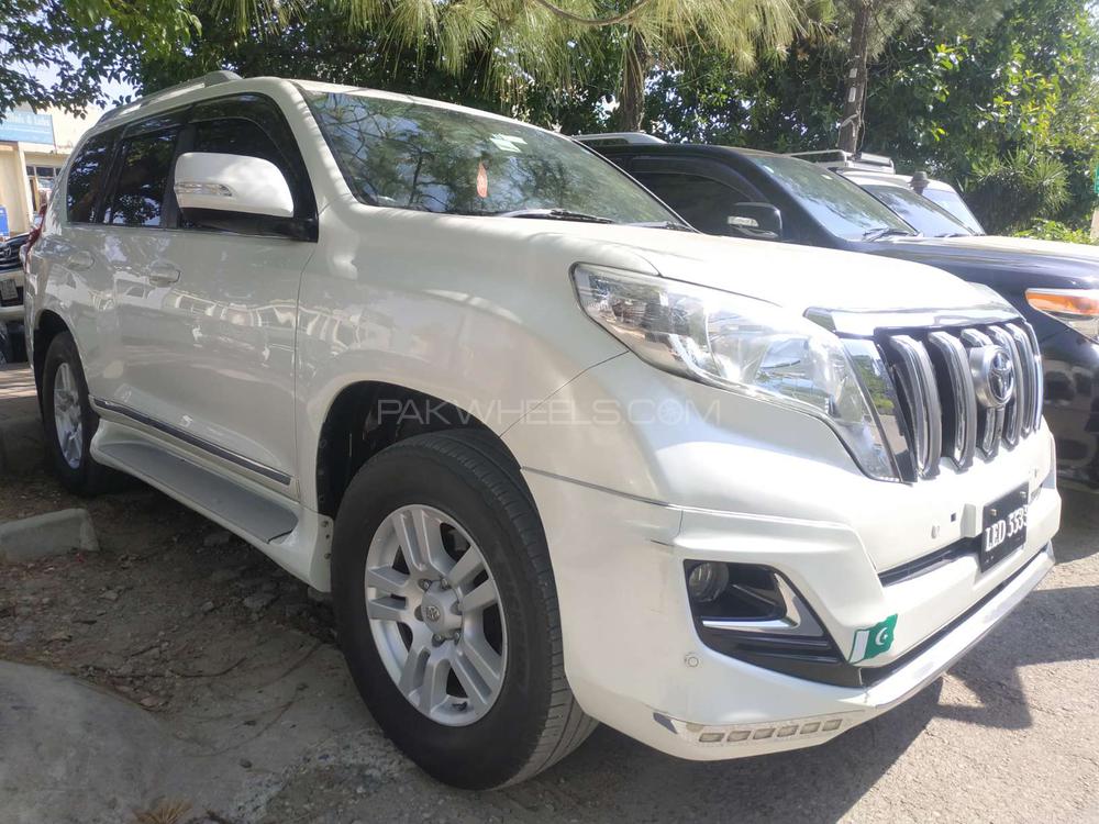 Toyota Prado 2011 for Sale in Islamabad Image-1