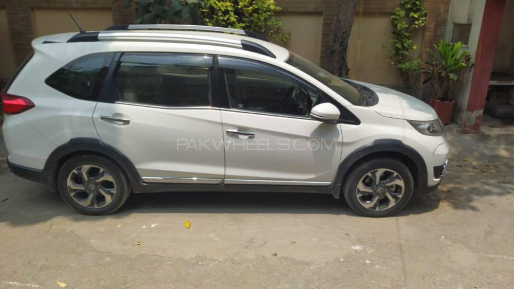 Honda BR-V 2018 for Sale in Lahore Image-1