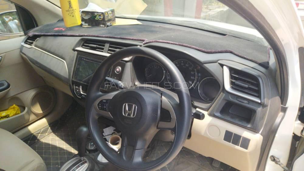 Honda BR-V 2018 for Sale in Lahore Honda BR-V 2018 for Sale in Lahore Image-4