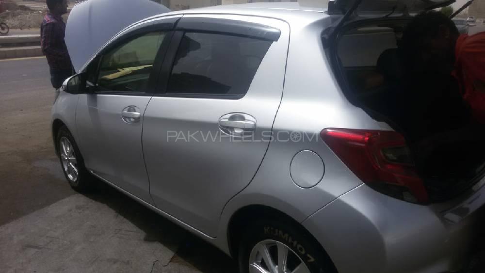 Toyota Vitz 2015 for Sale in Karachi Toyota Vitz 2015 for Sale in Karachi Image-8