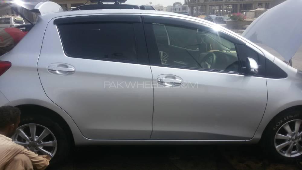 Toyota Vitz 2015 for Sale in Karachi Toyota Vitz 2015 for Sale in Karachi Image-5