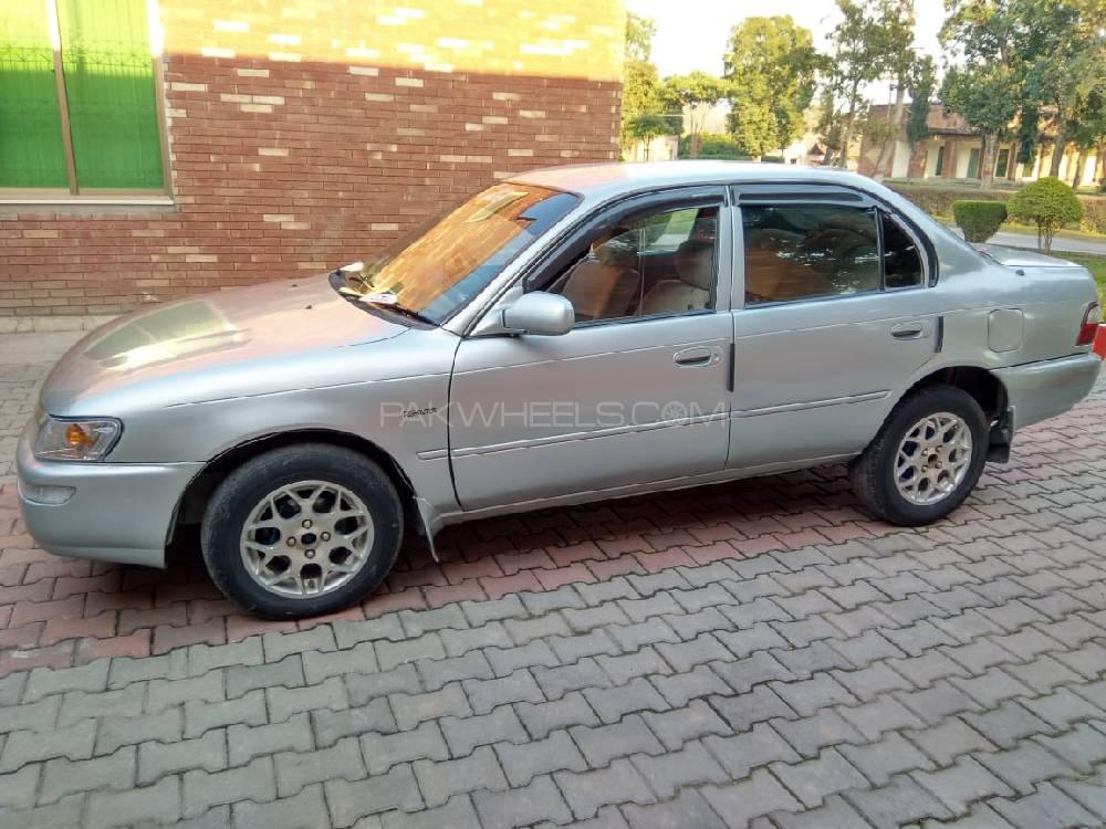 Toyota Corolla 2001 for Sale in Sargodha Toyota Corolla 2001 for Sale in Sargodha Image-2