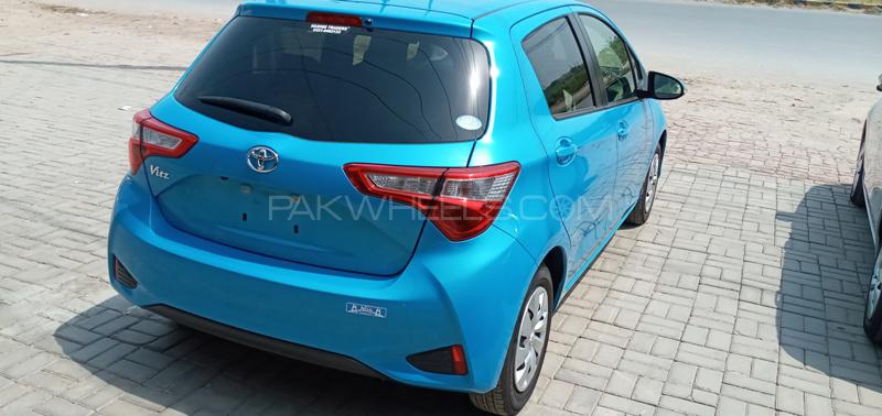 Toyota Vitz 2017 for Sale in Lahore Toyota Vitz 2017 for Sale in Lahore Image-8