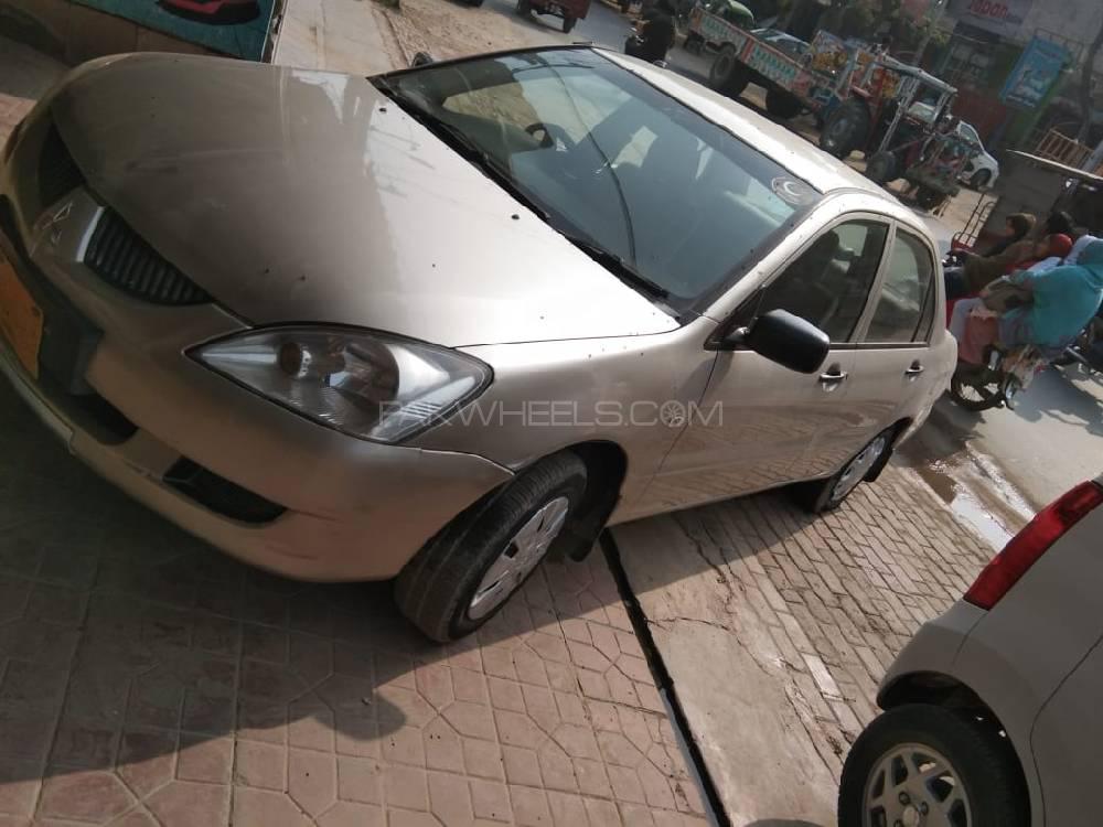 Mitsubishi Lancer 2005 for Sale in Bahawalnagar Mitsubishi Lancer 2005 for Sale in Bahawalnagar Image-14