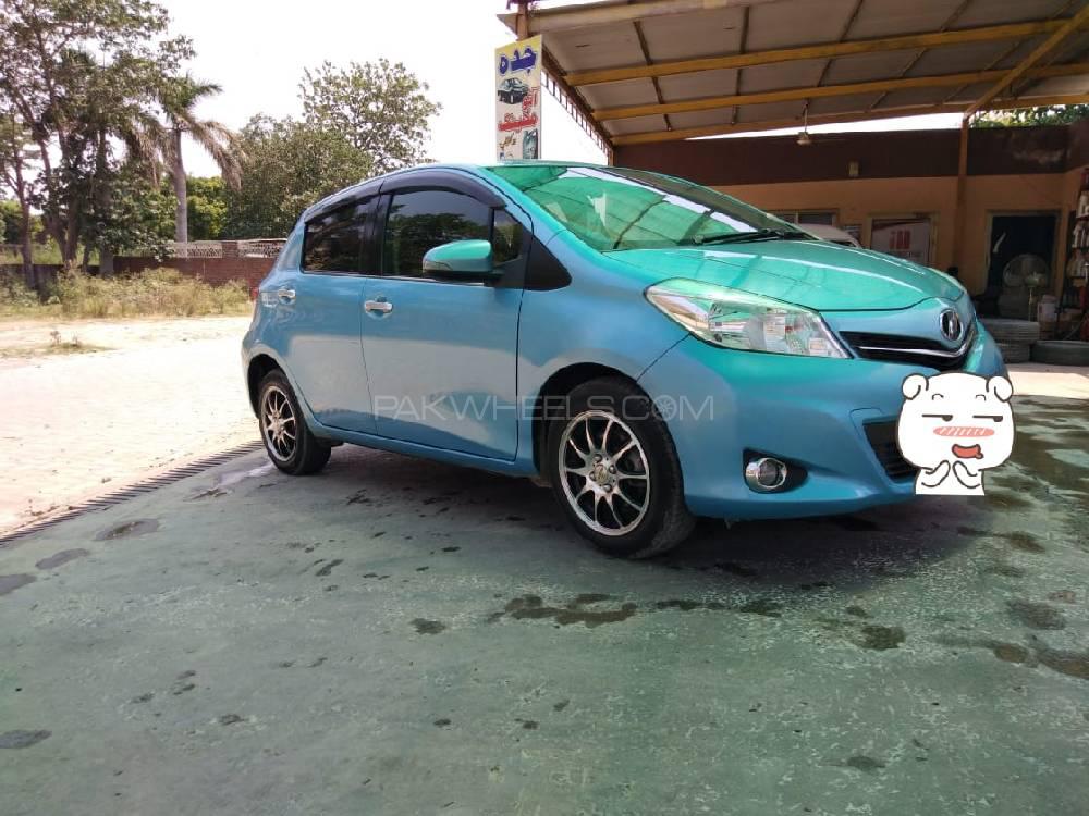 Toyota Vitz 2012 for Sale in Gujrat Toyota Vitz 2012 for Sale in Gujrat Image-10