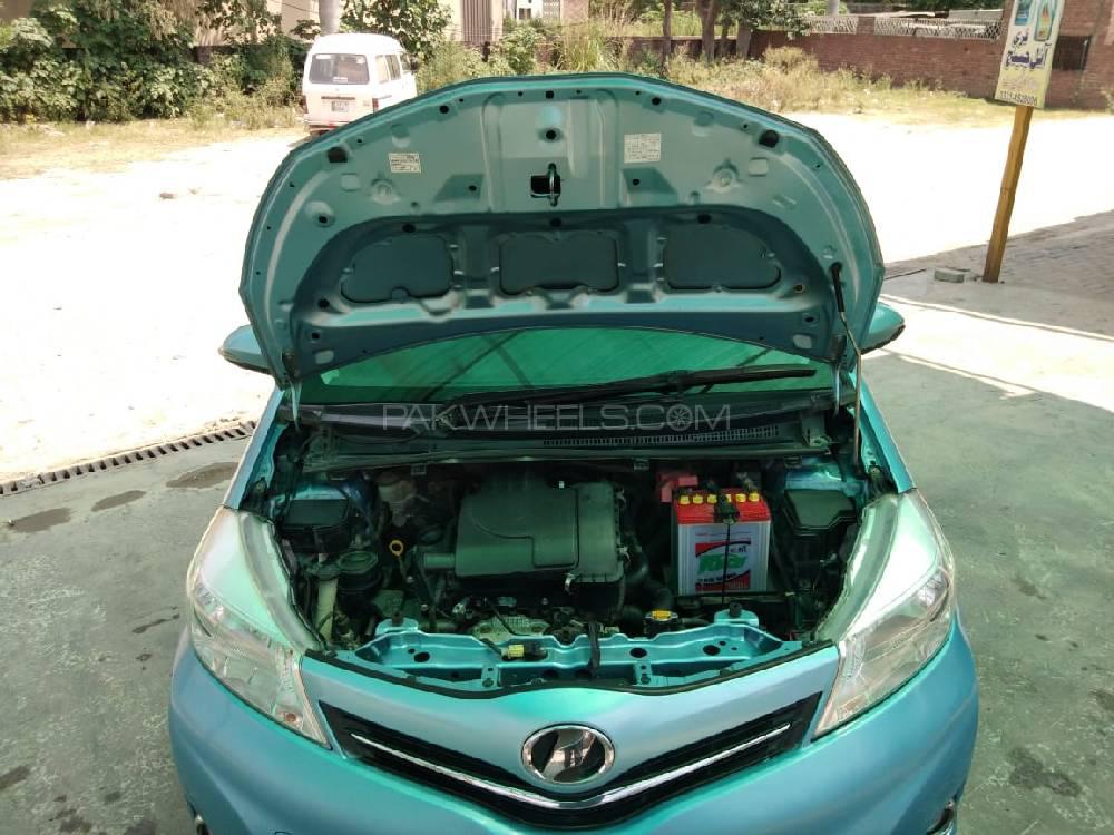 Toyota Vitz 2012 for Sale in Gujrat Toyota Vitz 2012 for Sale in Gujrat Image-8