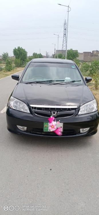 Honda Civic 2004 for Sale in Faisalabad Image-1