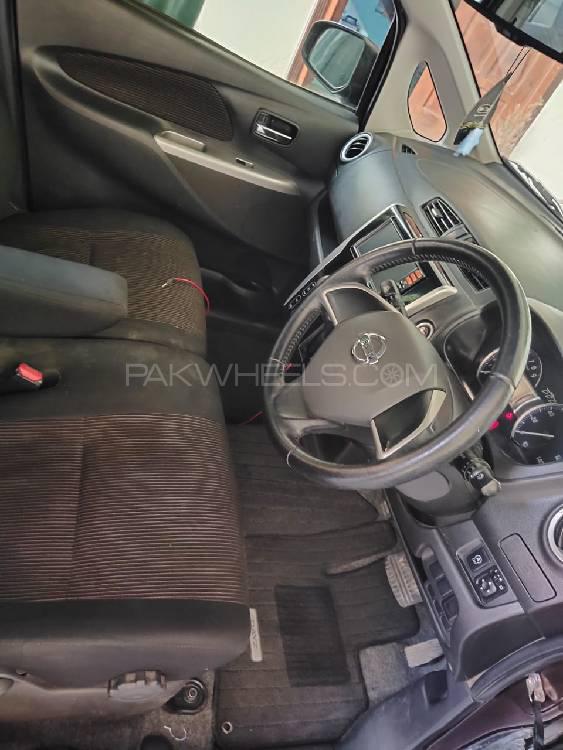 Nissan Dayz Highway Star 2014 for Sale in Sargodha Nissan Dayz Highway Star 2014 for Sale in Sargodha Image-4