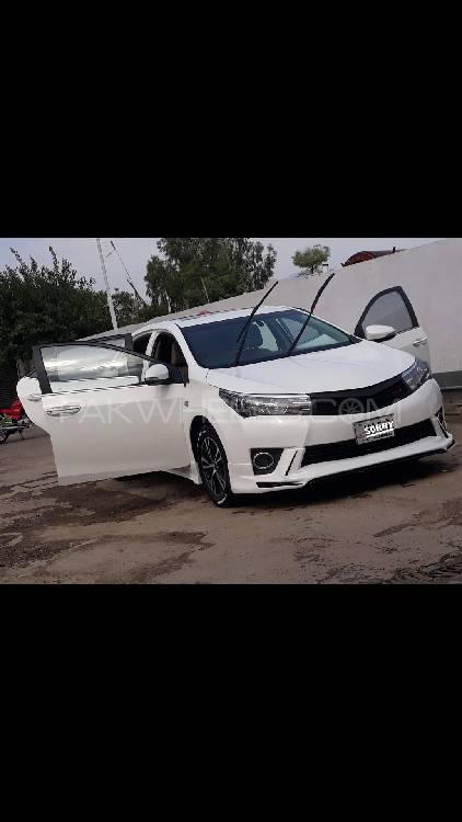 Toyota Corolla 2017 for Sale in Kohat Image-1