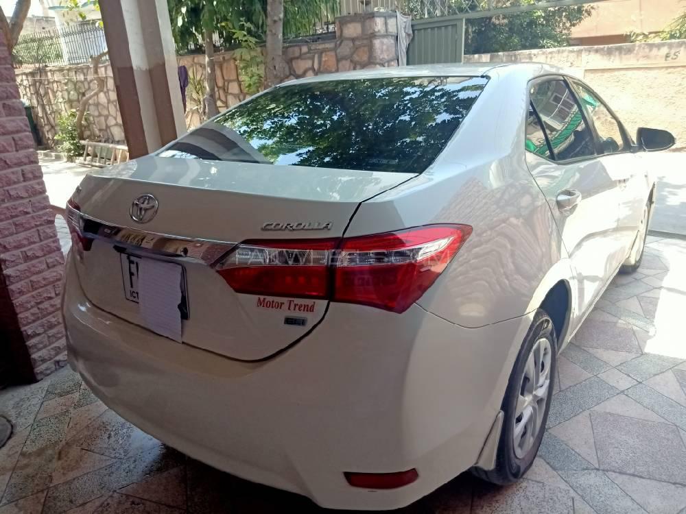 Toyota Corolla 2015 for Sale in Peshawar Toyota Corolla 2015 for Sale in Peshawar Image-4
