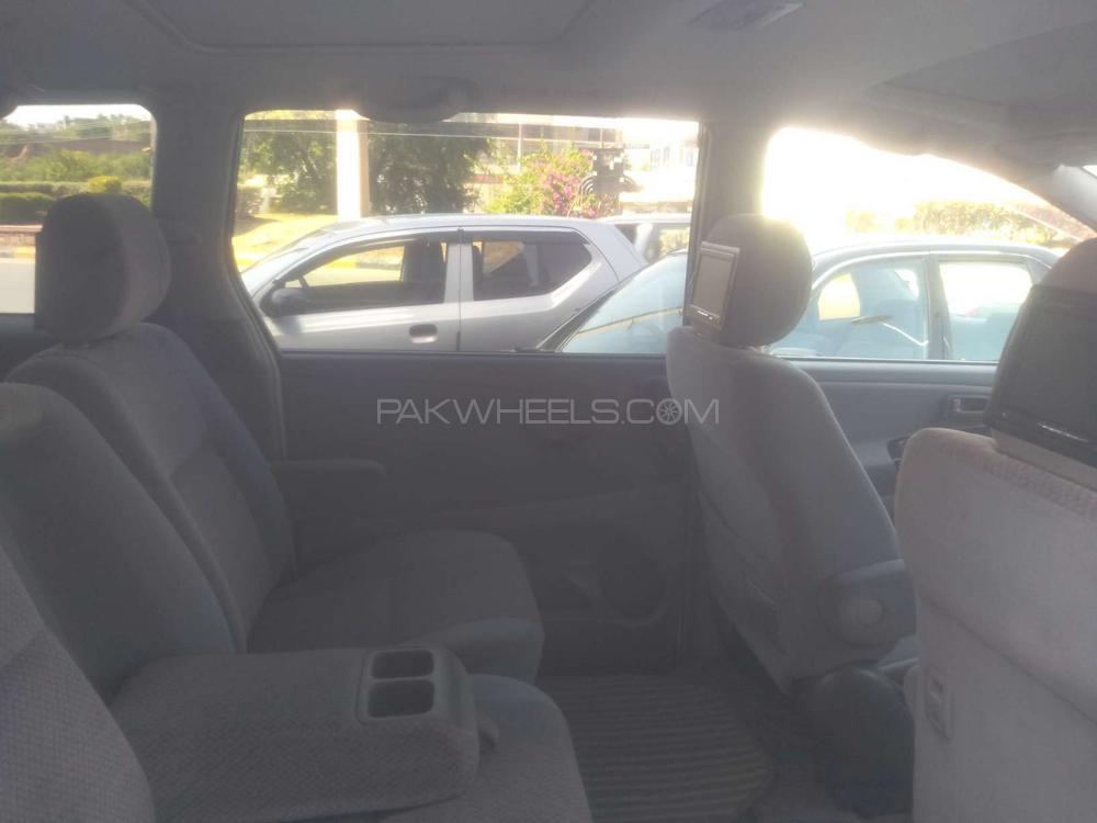 Toyota Estima 2001 for Sale in Rawalpindi Toyota Estima 2001 for Sale in Rawalpindi Image-10