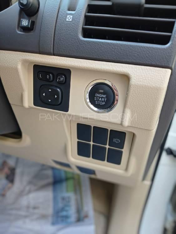 Toyota Prado 2014 for Sale in Karachi Toyota Prado 2014 for Sale in Karachi Image-16