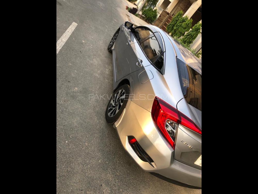 Honda Civic 2017 for Sale in Faisalabad Honda Civic 2017 for Sale in Faisalabad Image-8