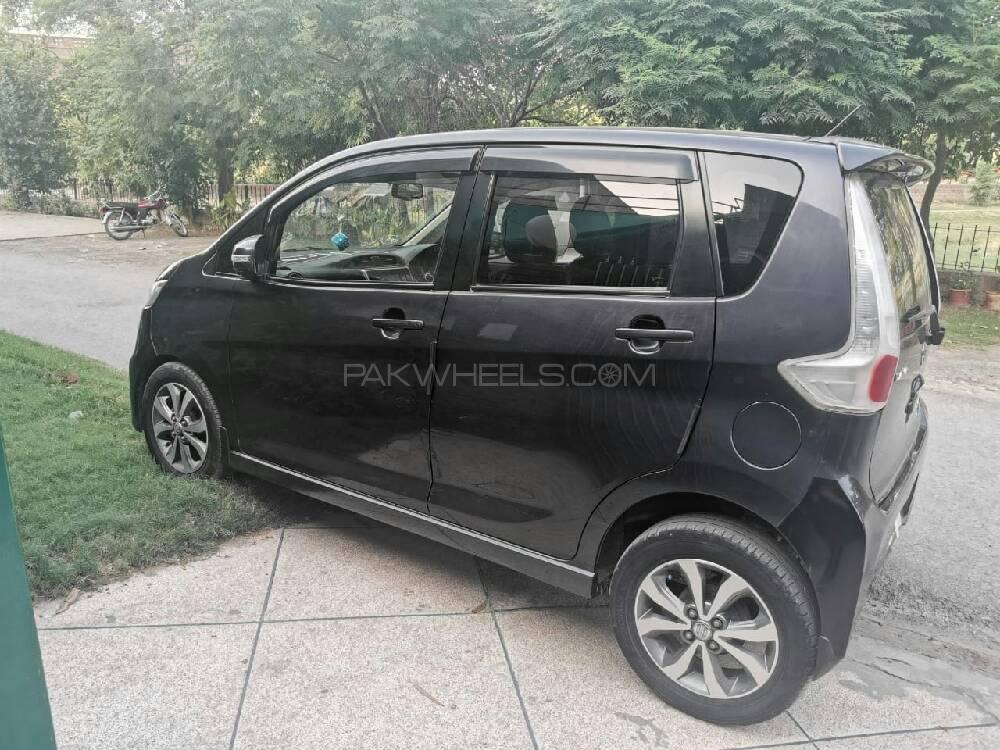 Nissan Dayz Highway Star 2013 for Sale in Lahore Nissan Dayz Highway Star 2013 for Sale in Lahore Image-5