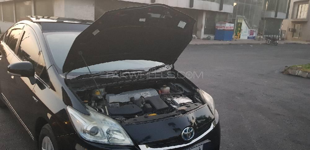 Toyota Prius 2010 for Sale in Rawalpindi Toyota Prius 2010 for Sale in Rawalpindi Image-8