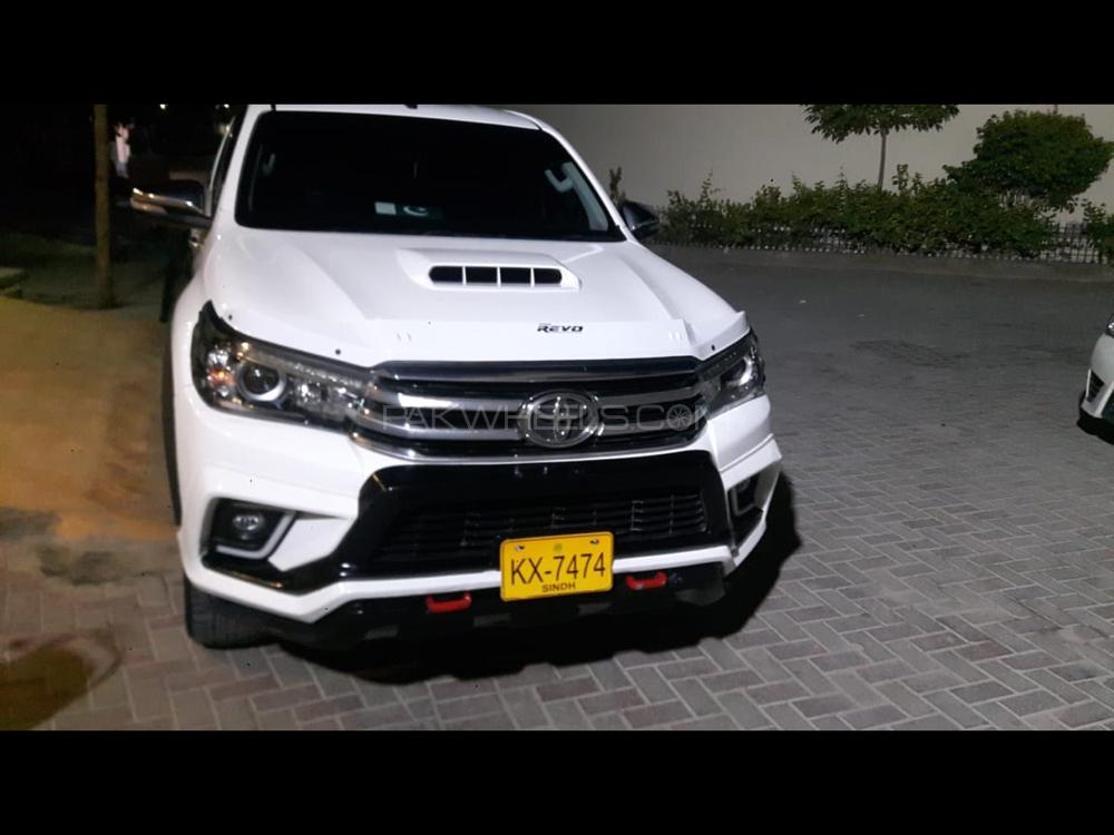 Toyota Hilux 2017 for Sale in Hyderabad Image-1