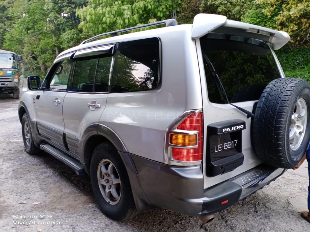 Mitsubishi Pajero 2000 for Sale in Rawalpindi Mitsubishi Pajero 2000 for Sale in Rawalpindi Image-3