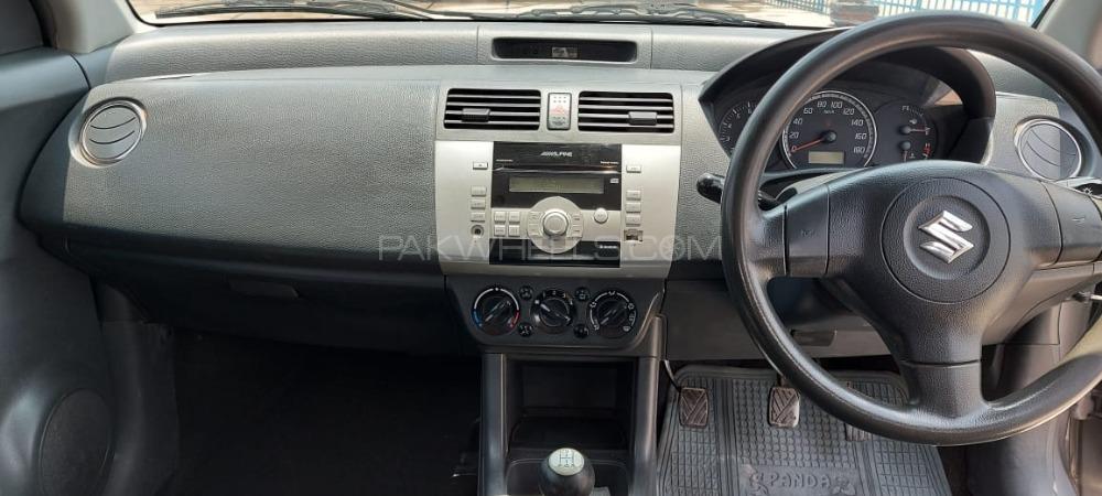 Suzuki Swift 2013 for Sale in Peshawar Suzuki Swift 2013 for Sale in Peshawar Image-3