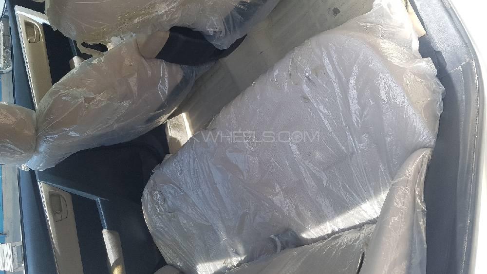 ٹویوٹا کرولا 2015 for Sale in ڈڈھیال آزاد کشمیر ٹویوٹا کرولا 2015 for Sale in ڈڈھیال آزاد کشمیر Image-8