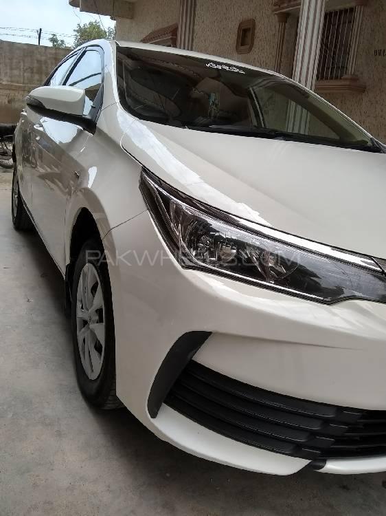 Toyota Corolla 2018 for Sale in Karachi Image-1