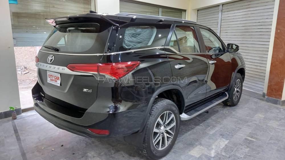 Toyota Fortuner 2019 for Sale in Lahore Toyota Fortuner 2019 for Sale in Lahore Image-6