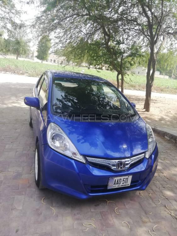 Honda Fit 2012 for Sale in Lahore Honda Fit 2012 for Sale in Lahore Image-11