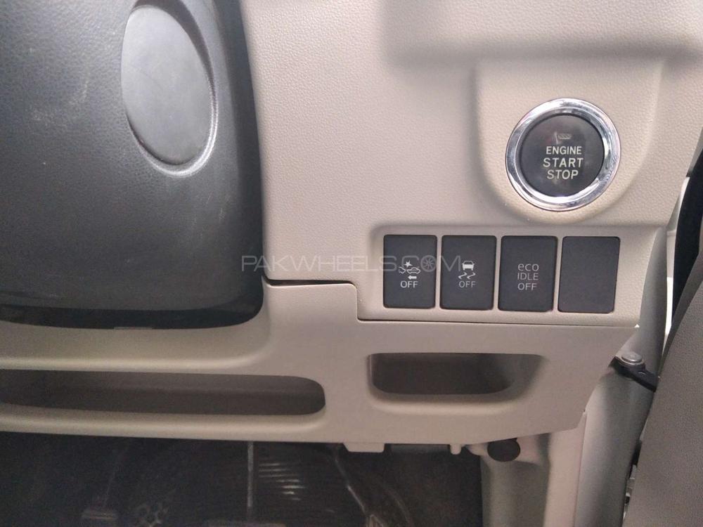 Daihatsu Move 2015 for Sale in Karachi Daihatsu Move 2015 for Sale in Karachi Image-9