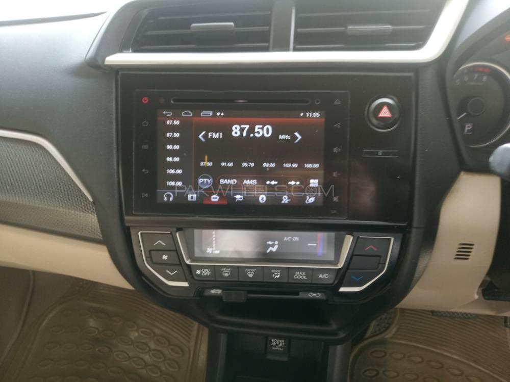Honda BR-V 2017 for Sale in Karachi Honda BR-V 2017 for Sale in Karachi Image-5