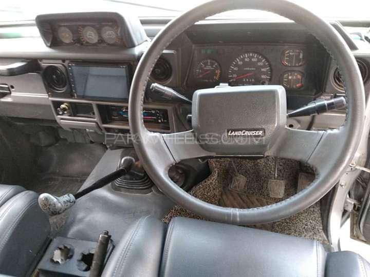 Toyota Land Cruiser 1989 for Sale in Lahore Toyota Land Cruiser 1989 for Sale in Lahore Image-6