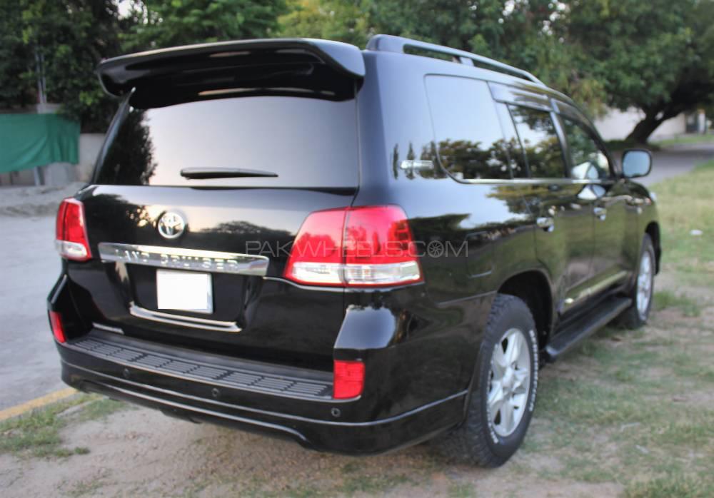 Toyota Land Cruiser 2011 for Sale in Rawalpindi Toyota Land Cruiser 2011 for Sale in Rawalpindi Image-5