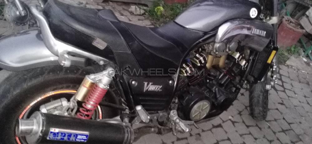 Yamaha V Max 2002 for Sale Image-1