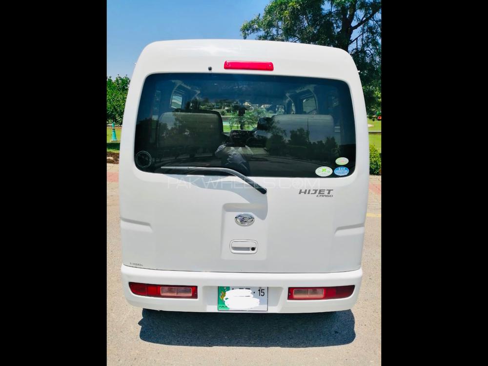 Daihatsu Hijet 2010 for Sale in Lahore Daihatsu Hijet 2010 for Sale in Lahore Image-4
