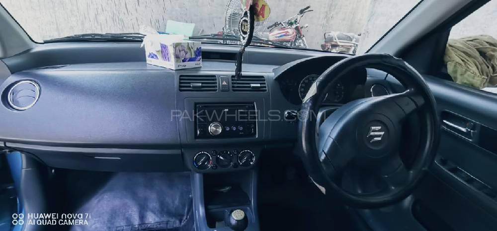 Suzuki Swift 2011 for Sale in Faisalabad Suzuki Swift 2011 for Sale in Faisalabad Image-9