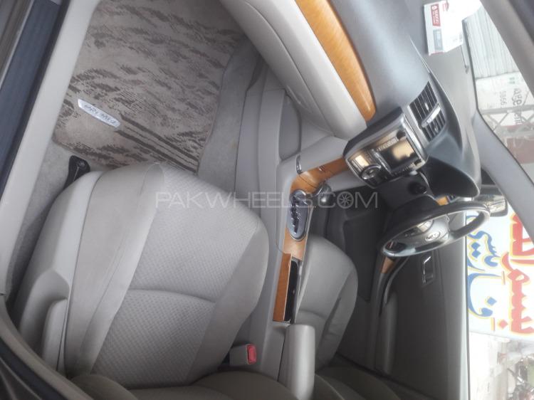 Toyota Premio 2011 for Sale in Lahore Toyota Premio 2011 for Sale in Lahore Image-12