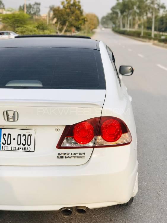 Honda Civic 2010 for Sale in Peshawar Image-1