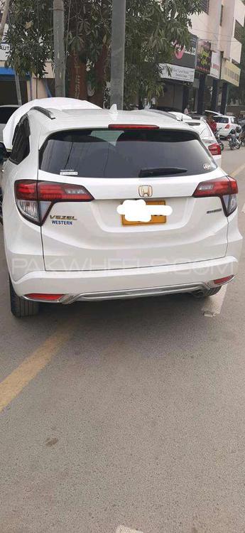 Honda Vezel 2014 for Sale in Karachi Honda Vezel 2014 for Sale in Karachi Image-6
