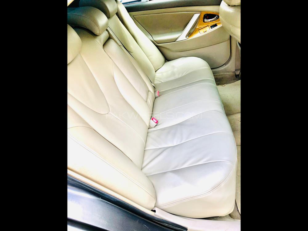 Toyota Camry 2006 for Sale in Lahore Toyota Camry 2006 for Sale in Lahore Image-8
