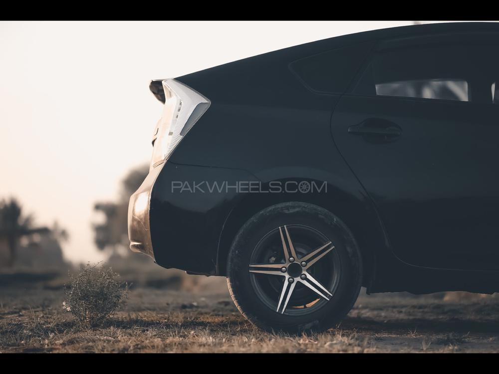 Toyota Prius 2014 for Sale in Rahim Yar Khan Toyota Prius 2014 for Sale in Rahim Yar Khan Image-7