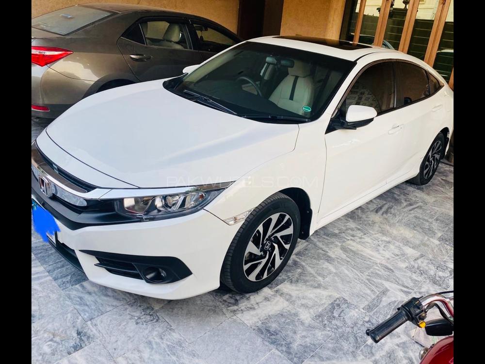 Honda Civic 2017 for Sale in Multan Honda Civic 2017 for Sale in Multan Image-5
